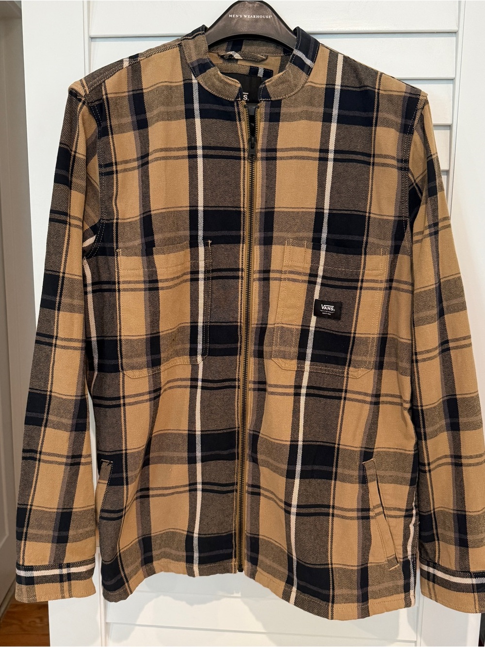 Vans Jacket Shacket Mens Sz M Beige Black Plaid Full Zip Classic Fit Skater